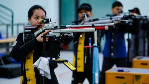 Xạ thủ đổ mồ hôi luyện vàng trước thềm SEA Games 31