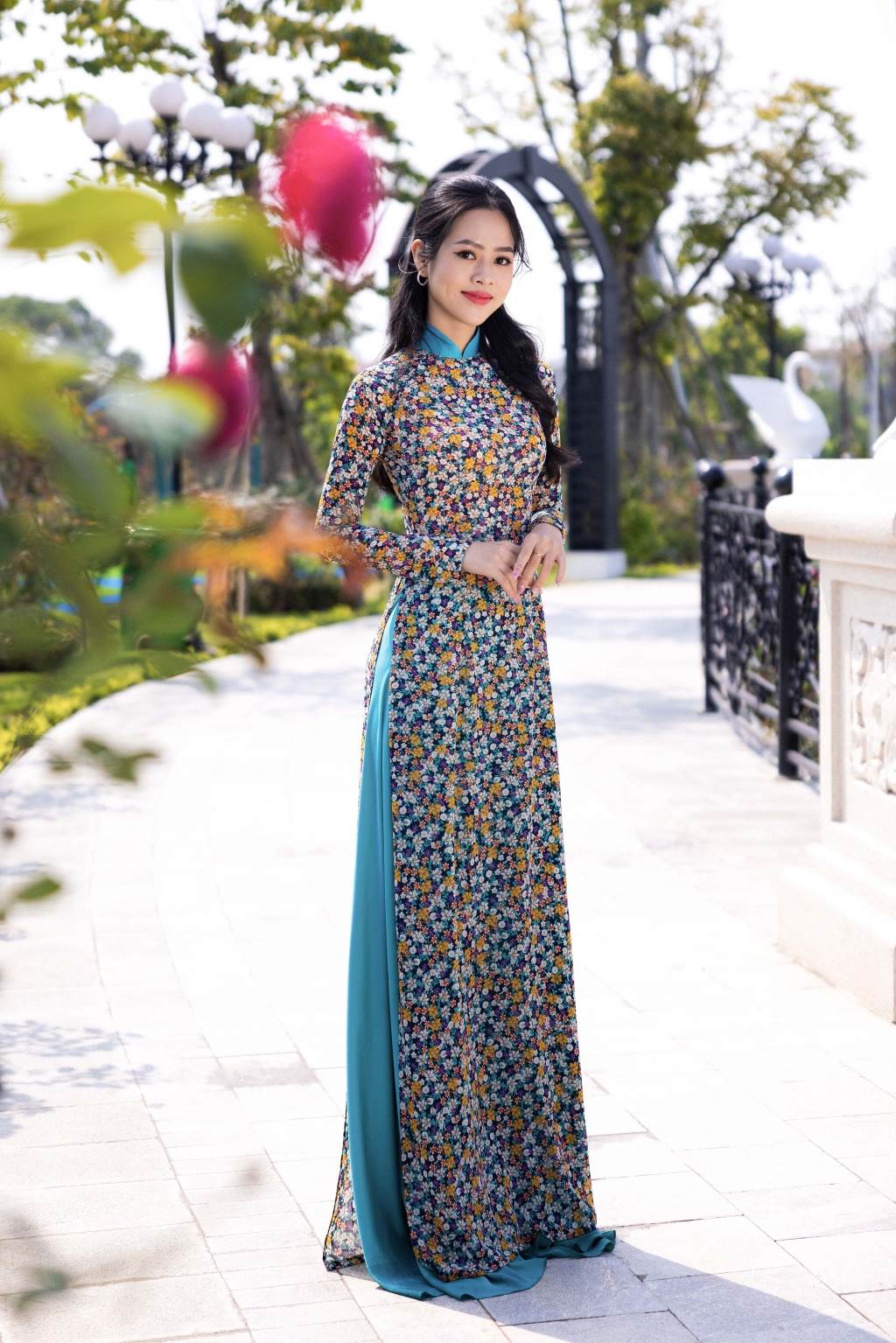 Bộ ảnh profile áo dài đẹp lung linh của dàn thí sinh Miss World Vietnam 2022