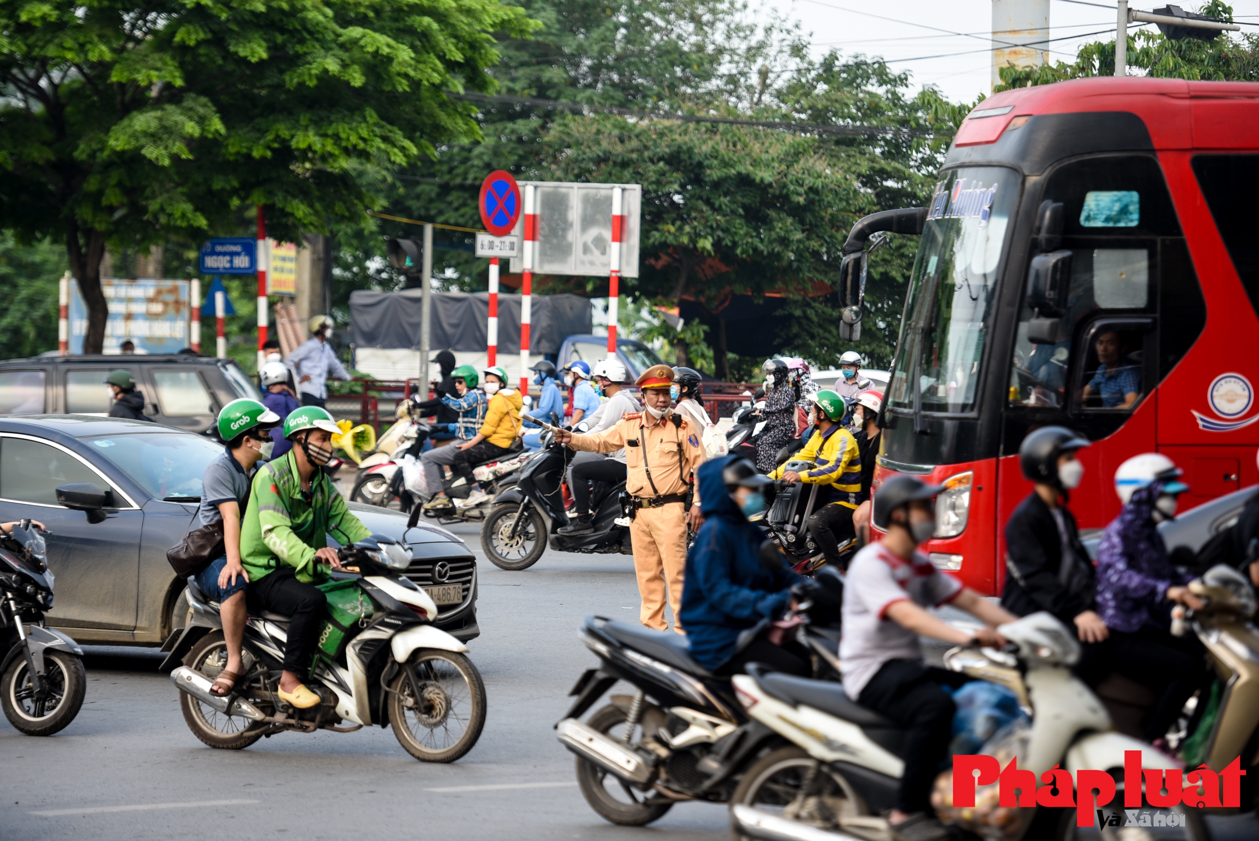 CSGT Hà Nội huy động 100% lực lượng chống ùn tắc dịp nghỉ lễ 30/4-1/5