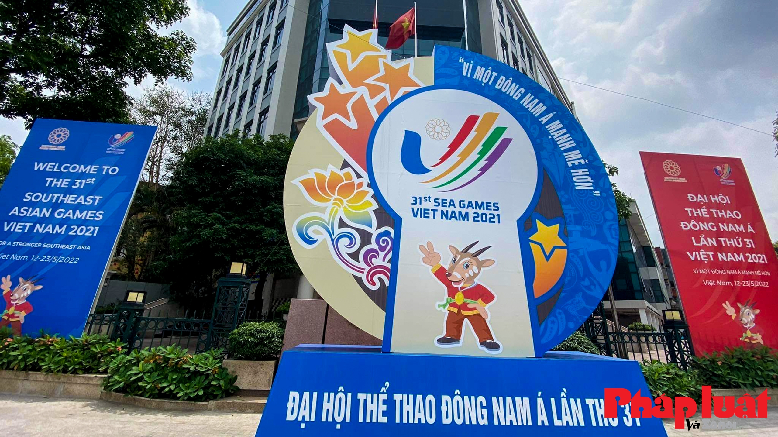 Hà Nội hoàn thiện trang trí, đếm ngược tới SEA Games 31