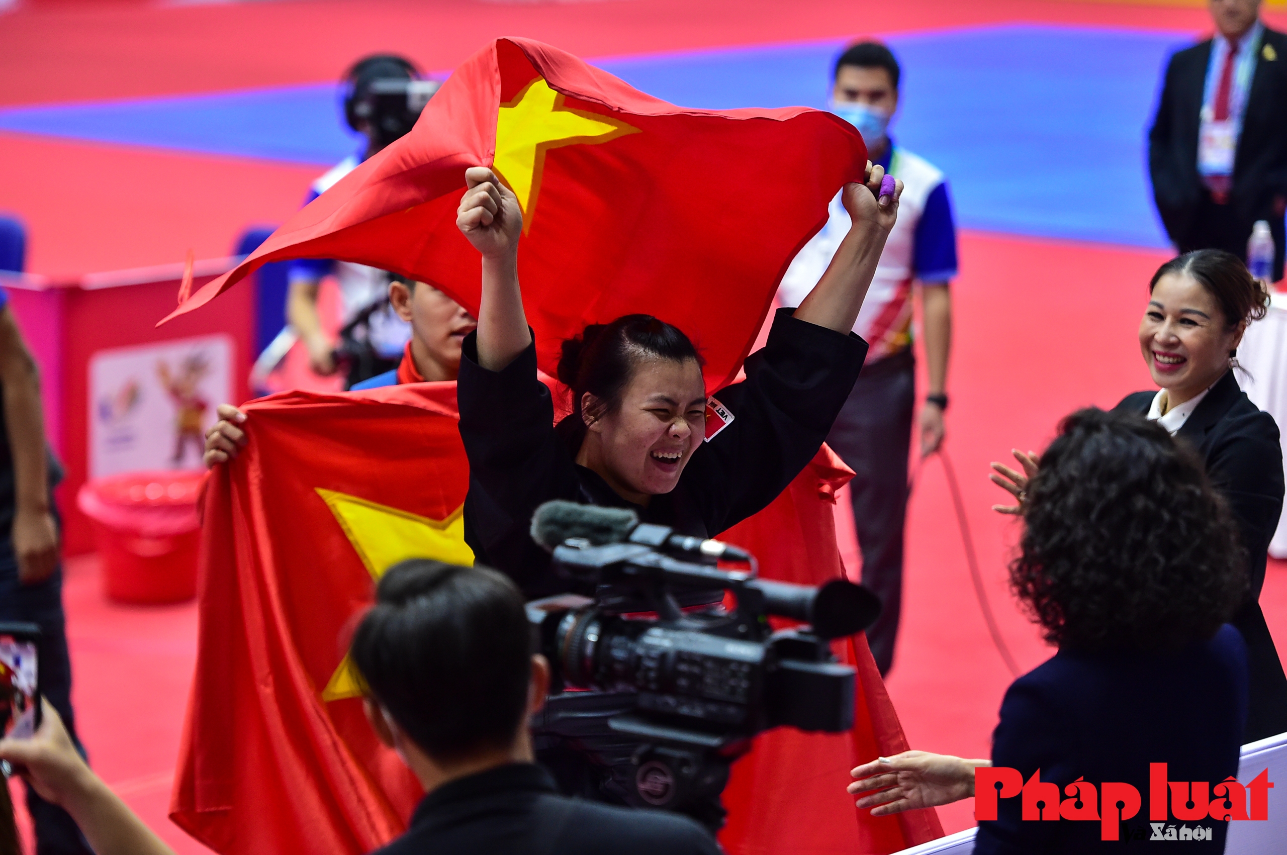 Võ sĩ dân tộc Thái mở hàng HCV cho Pencak Silat Việt Nam