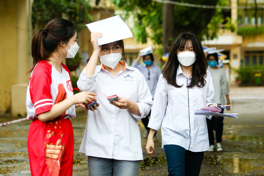 Đề Toán có sự phân hóa cao, có câu mới lạ