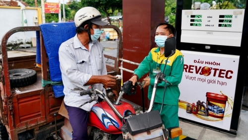 Quản lý mặt hàng thiết yếu, giá cước vận tải khi giá xăng dầu giảm