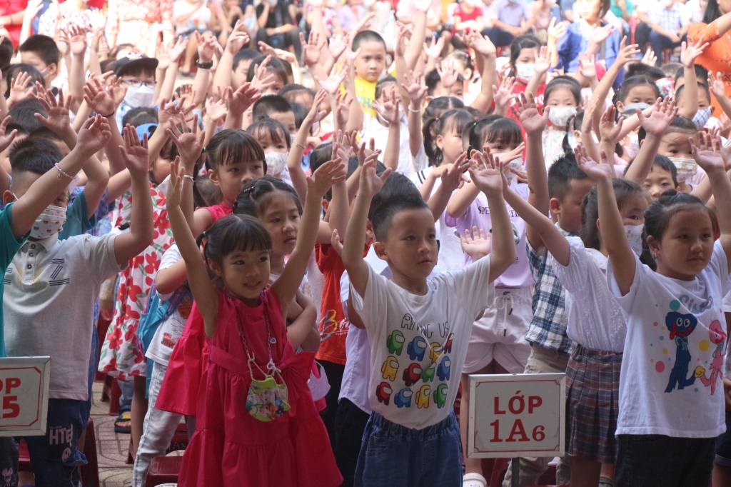 Hà Nội: Tưng bừng các hoạt động đón chào học sinh lớp 1