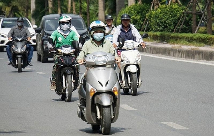  Bắc Bộ có mây, ngày nắng, có nơi nắng nóng, đêm có mưa rào vài nơi.