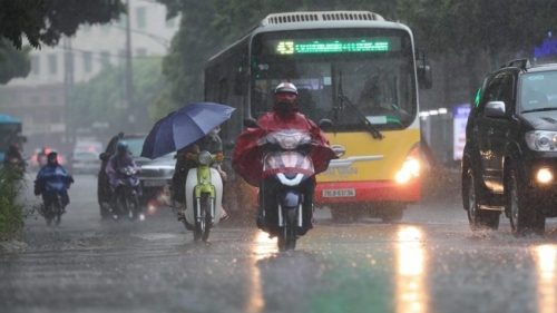 Thời tiết ngày 16/9: Bắc Bộ mưa dông, cục bộ có mưa rất to