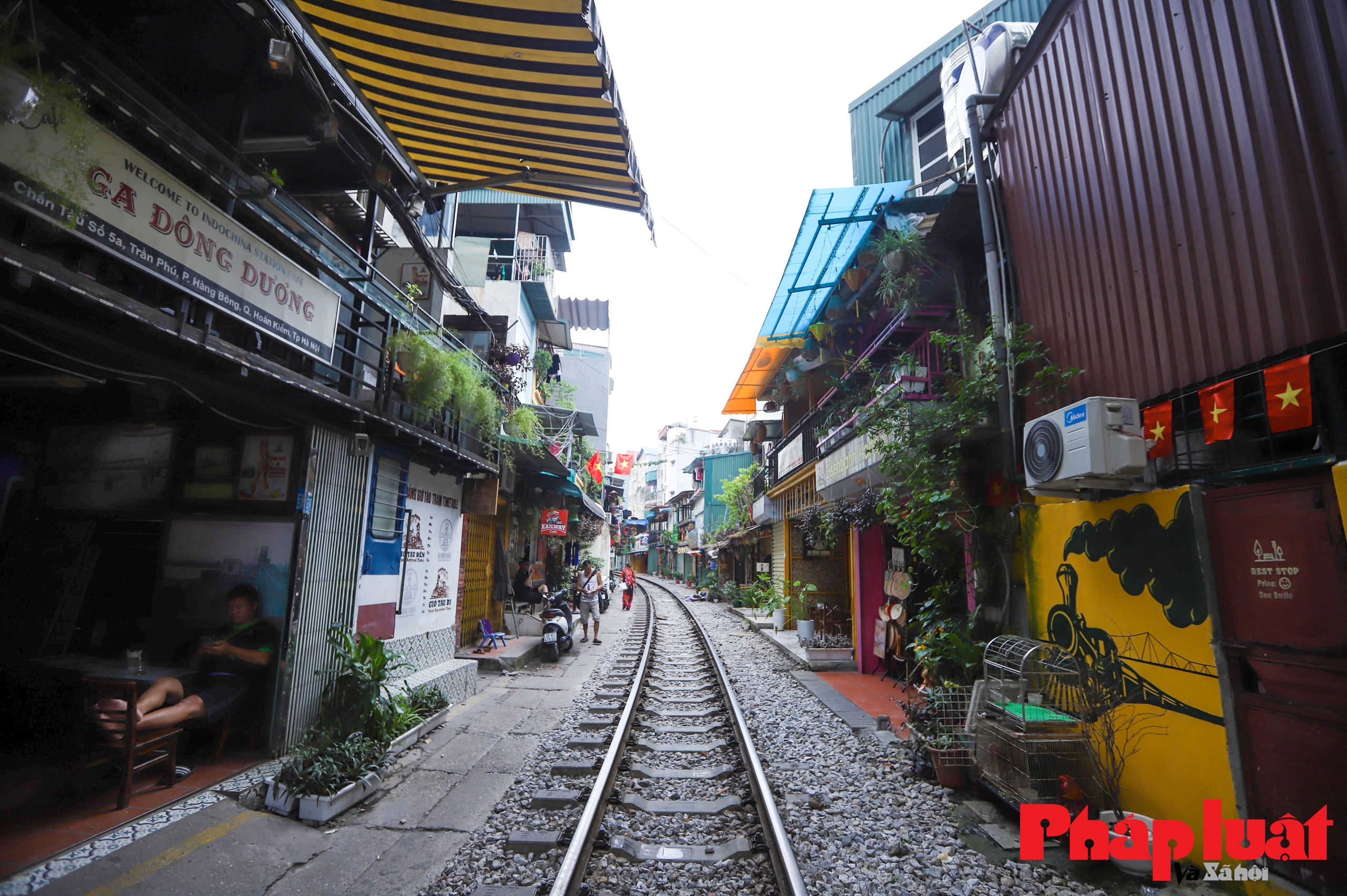 Hiện trạng phố cà phê đường tàu sau 1 tuần giải toả