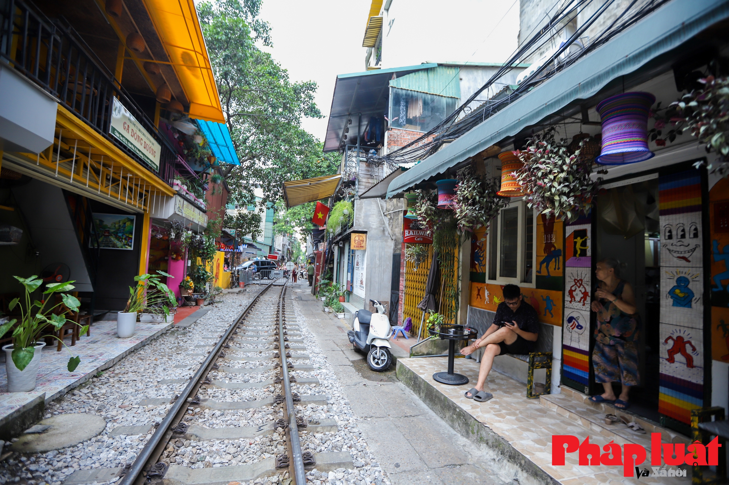 Hiện trạng phố cà phê đường tàu sau 1 tuần giải toả