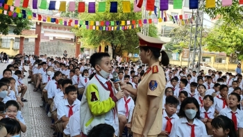 Đa dạng các hình thức tuyên truyền Luật Giao thông đường bộ cho học sinh