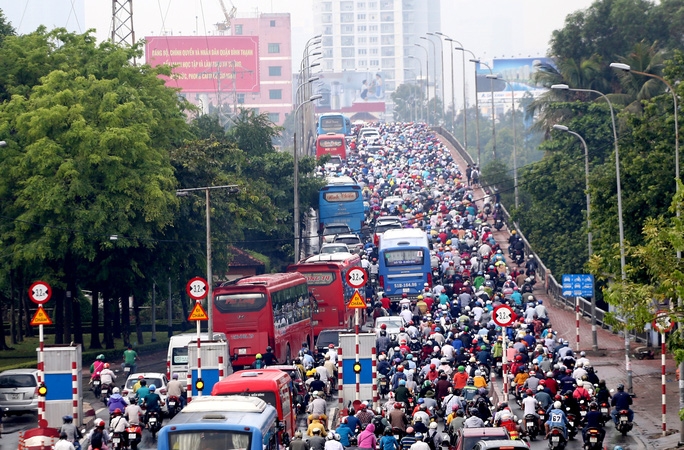 Mở cao điểm bảo đảm trật tự an toàn giao thông dịp Tết và Lễ hội xuân 2023