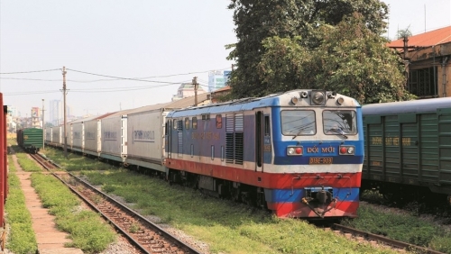 Hàng liên vận quốc tế tăng trưởng hai con số, cơ hội tìm ra nhiều hướng đi mới