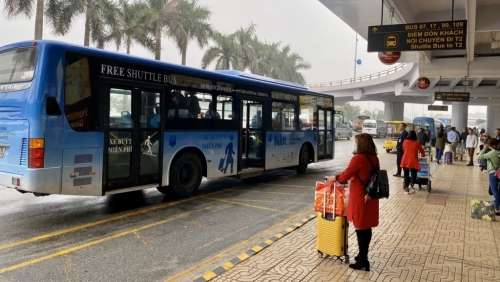 Sân bay Nội Bài khuyến cáo sau vụ khách Nhật đi 1km mất 1 triệu đồng