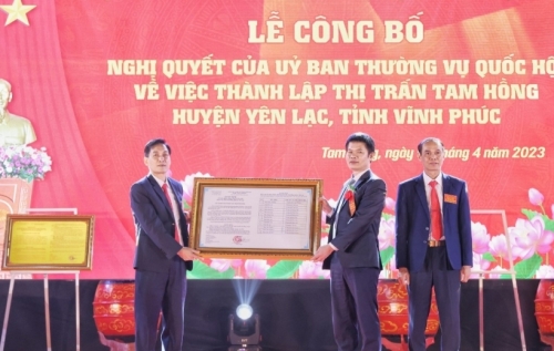 Vĩnh Phúc: Công bố quyết định thành lập thị trấn Tam Hồng, huyện Yên Lạc