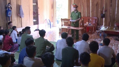 Nỗ lực chuyển hóa địa bàn sang “vùng xanh” về ma túy