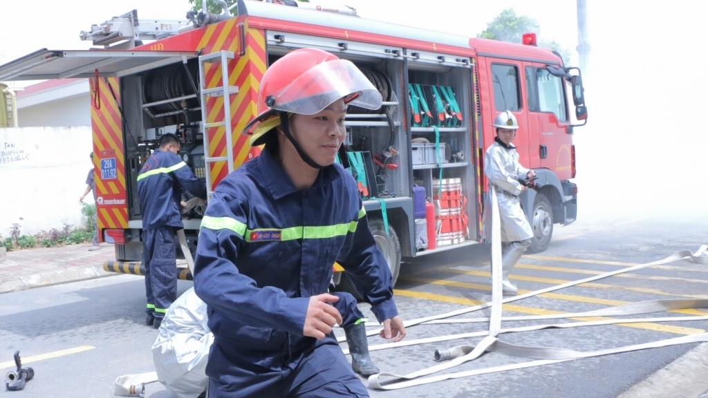 Chính phủ yêu cầu hoàn thiện dự án Luật Phòng cháy, chữa cháy và cứu nạn, cứu hộ