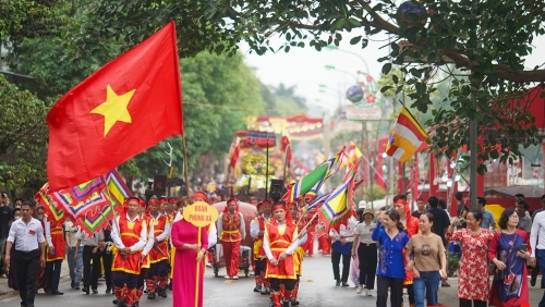 Ảnh: Toàn cảnh lễ hội chùa Tây Phương 2024