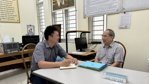 “Muốn có lối đi thì phải bỏ tiền ra mua đường”