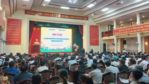 Hơn 250 đại biểu tham gia hội nghị tuyên truyền Luật Đất đai năm 2024