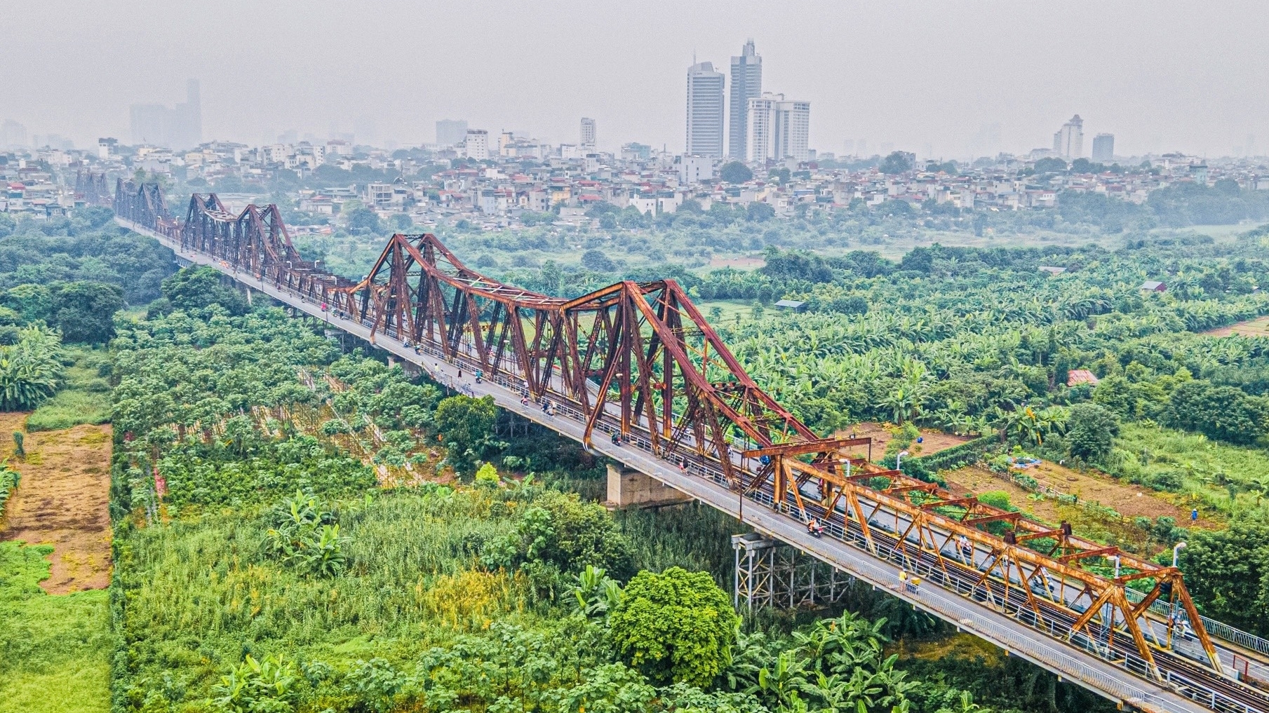 Hà Nội và những cây cầu đi cùng năm tháng