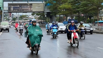 Dự báo thời tiết 26/11: miền Bắc trời lạnh; mưa rải rác ở ba miền; Thừa Thiên Huế mưa lớn