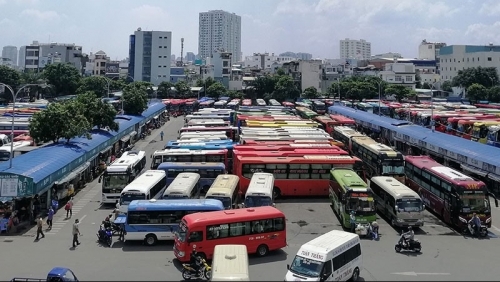 Hà Nội: Xử lý nghiêm trường hợp lợi dụng giá xăng để tăng cước vận tải