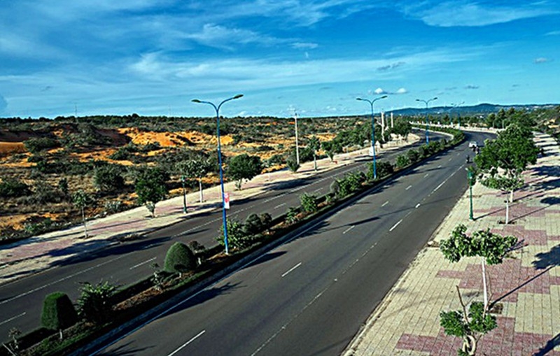 Đường Võ Nguyên Giáp, Phan Thiết rất vắng, nơi xảy ra vụ xâm hại.