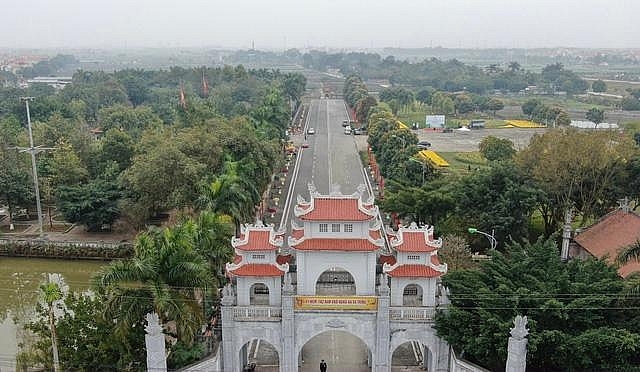 Điểm đến hấp dẫn du lịch văn hóa tâm linh đối với du khách thập phương