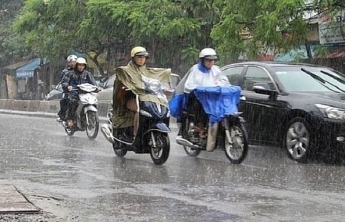 Bắc Bộ có mưa rào và dông, đề phòng lốc sét, mưa đá