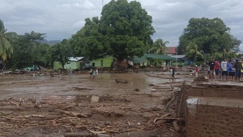 Lũ quét ở Indonesia, ít nhất 8 người thiệt mạng