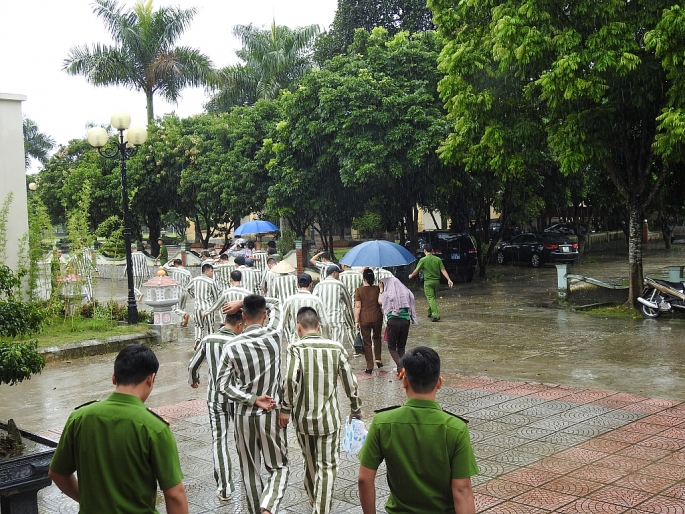 Phạm nhân Phùng Quốc Việt bảo đang mong được học nghề, tạo tiền đề để hoàn lương