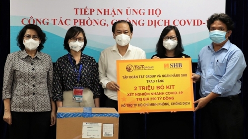 T&T Group và Ngân hàng SHB trao tặng TP.HCM 2 triệu bộ kit xét nghiệm nhanh COVID-19 trị giá 250 tỷ đồng