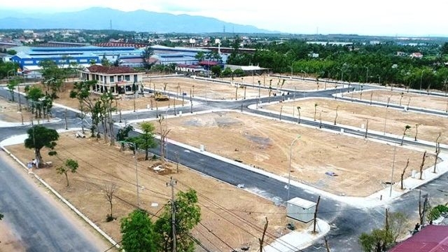 Thao túng, tạo cơn sốt ảo bất động sản: Tại sao chưa bị xử phạt?